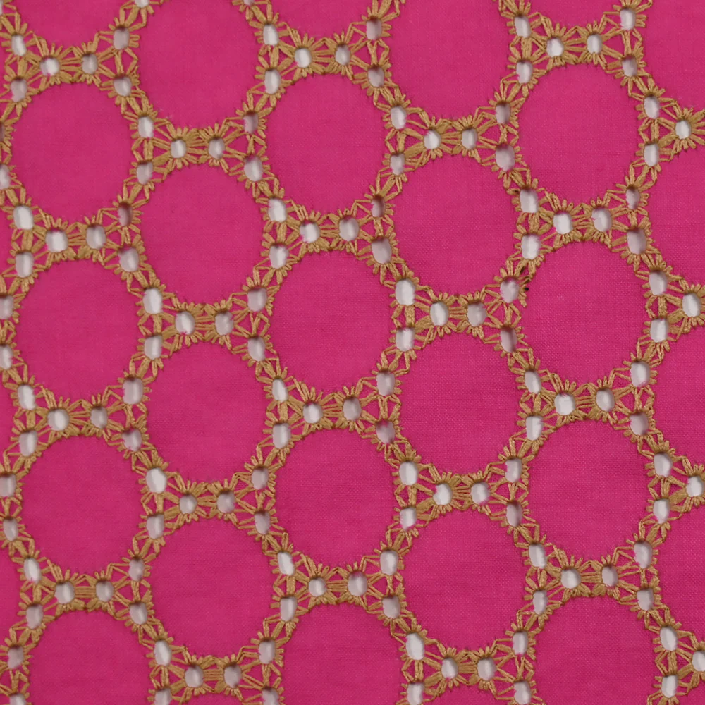Broderie anglaise festonnée beige Aurélia fond fuchsia - Image 4