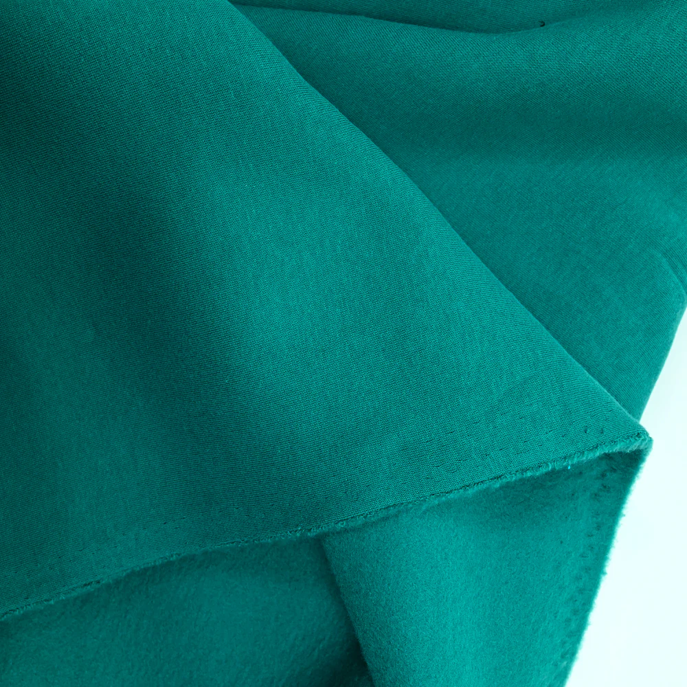 Tissu sweat minkee épais vert foncé - Image 4